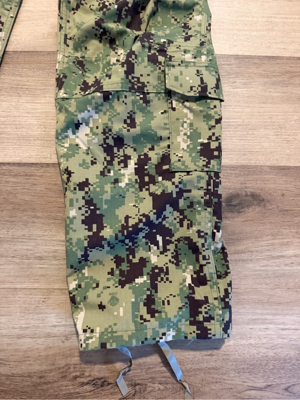 U.S. Navy Pants Working Uniform Type III Medium Tall NWU Seals Military Camo - Picture 3 of 9